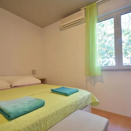 4 Two Gostinjska kuća Bol