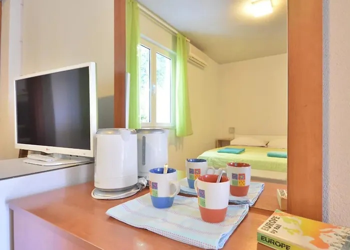 Gostinjska kuća 4 Two 3*